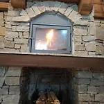 بيت للعطل капсъзовата къща *