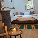 капсъзовата къща بيت للعطل *