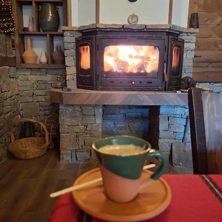 Casa de Férias капсъзовата къща Leshten