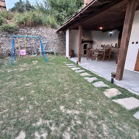 капсъзовата къща *