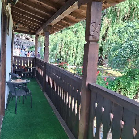 Ваканционна къща капсъзовата къща