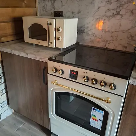 капсъзовата къща *