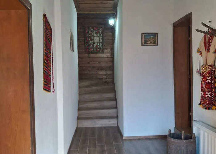 капсъзовата къща Tatil Evi Leshten